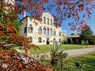 Villa in vendita a Montebelluna