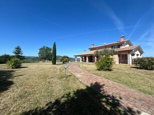 Villa in vendita a San Clemente