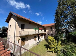 Villa in vendita a Saronno