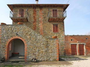 Villa in vendita a Tuoro Sul Trasimeno