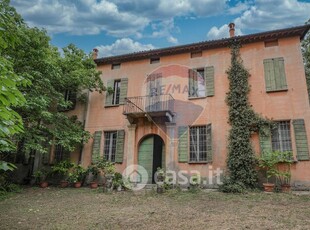 Villa in Vendita in Via Bidente 261 a Forlì
