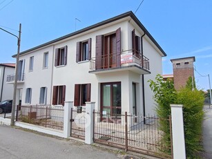 Villa in Vendita in Via Francesco Maria Preti a Treviso