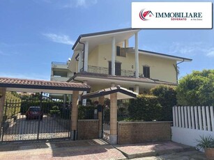 Villa unifamiliare in vendita a Montepaone