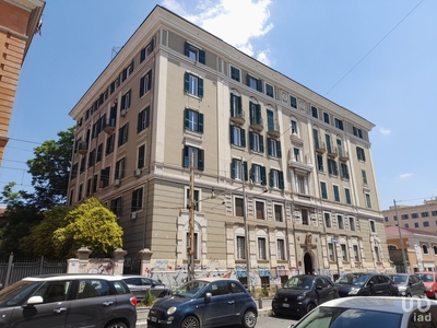 Appartamento 5 locali di 160 m² a Roma