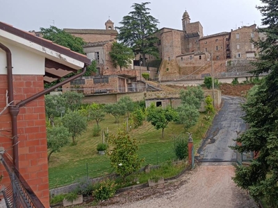 Appartamento in vendita a Colmurano Macerata