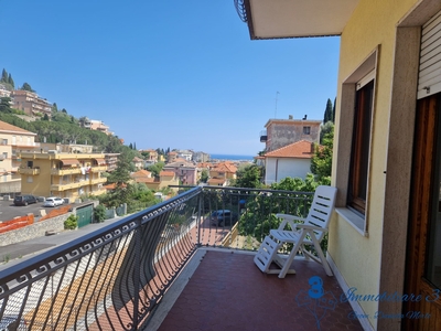 Quadrilocale vista mare a Alassio