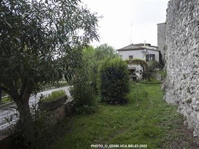 Semindipendente - Terratetto a Lugnano in Teverina