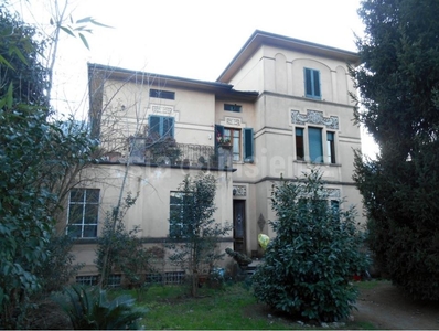 Villa Via Repubblica 51 BARGA Fornaci di Barga di 416,46 Mq oltre Magazzino e Terreno Agricolo