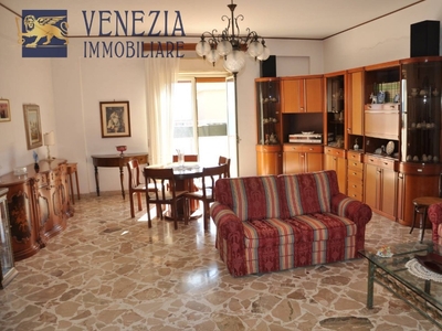 Appartamento in Via dei Cappuccini, Sciacca, 8 locali, 2 bagni, 175 m²