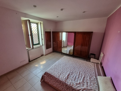 Appartamento in Via del Quarticciolo Trionfale, Roma, 1 bagno, 65 m²