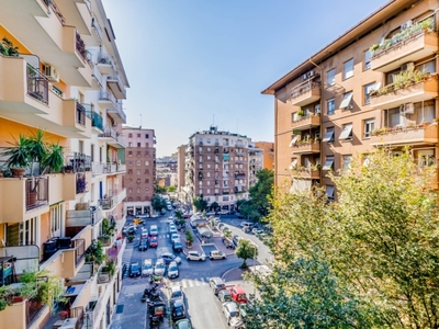 Appartamento in Via Endertà, Roma, 1 bagno, 79 m², 5° piano, ascensore