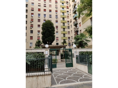 Appartamento in Via Paolo Paruta, Roma, 1 bagno, 74 m², 6° piano