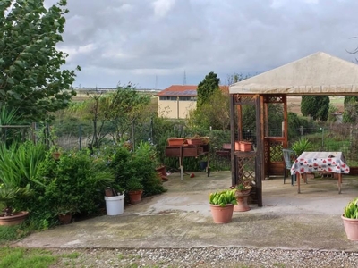 Casa indipendente con giardino, Collesalvetti mortaiolo