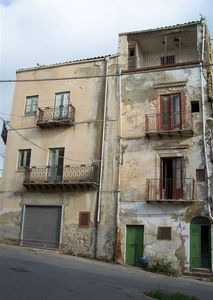 Casa indipendente in Via Vittorio Emanuele e via Mazzini, Siculiana