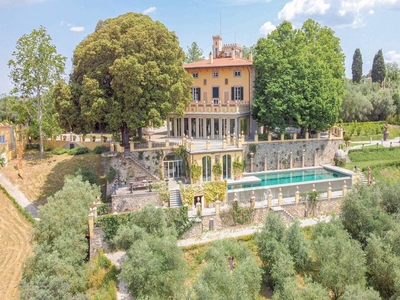 Prestigiosa villa di 1000 mq in vendita, Crespina Lorenzana, Italia