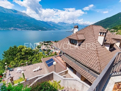 Prestigiosa villa di 370 mq in vendita, Bellano, Lombardia