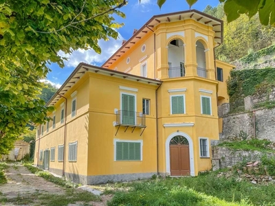 Residenza di lusso in vendita bagni stravignano, Nocera Umbra, Perugia, Umbria