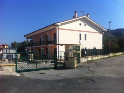 Villa in Via Tempone Chiarasso, Castelnuovo Cilento, 1 bagno, con box