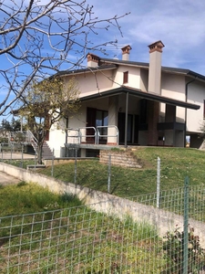 villa indipendente in vendita a Ghisalba