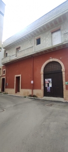 spazio commerciale in vendita a San Pietro Vernotico