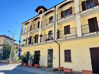 Appartamento in affitto a Maccagno con Pino e Veddasca