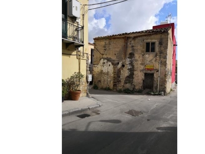 Casa indipendente in vendita a Palermo, Zona Calatafimi Alta