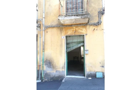 Casa indipendente in vendita a Aci Sant'Antonio, Via Casalnuovo 13