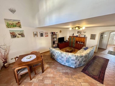 Appartamento in vendita a Lonigo, Via Garibaldi, 46 - Lonigo, VI