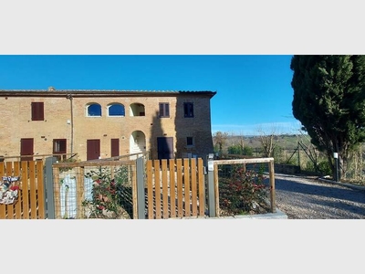 Appartamento in vendita a Siena, STRADA DI FOGLIANO , 23 - Siena, SI