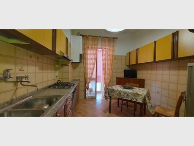 Appartamento in vendita a Siena, via Giocurta Tommasi, 6 - Siena, SI