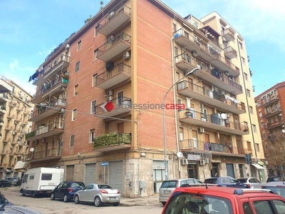 Appartamento in vendita a Foggia, via Nicola Arpaia - Foggia, FG