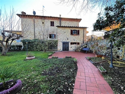 Appartamento con giardino a San Gimignano