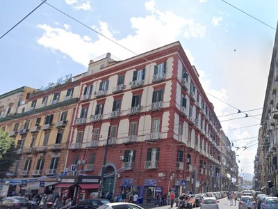 Appartamento in vendita a Napoli Vicaria