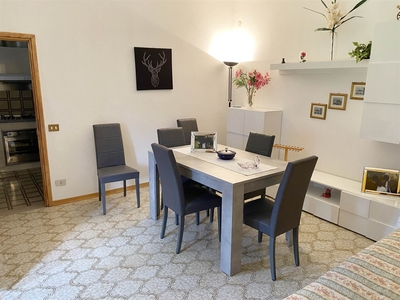 Appartamento in vendita a Prato Villa Fiorita