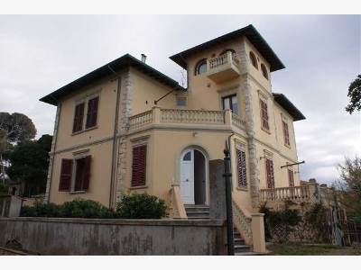 Appartamento indipendente abitabile in zona Castiglioncello a Rosignano Marittimo