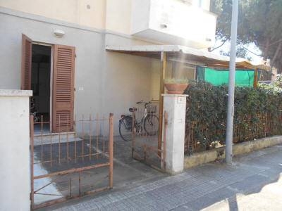 Appartamento indipendente abitabile in zona San Pietro in Palazzi a Cecina