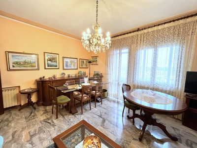Appartamento in vendita a Rovigo Centro Città