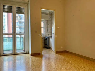 Bilocale in Affitto a Torino, zona Borgo Vittoria, 474€, 64 m²