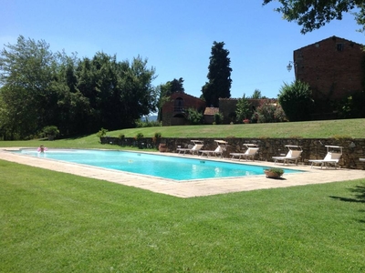 Casa a Civitella In Val Di Chiana con piscina privata