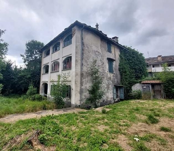 Casa indipendente in Vendita a Castelnuovo Nigra Via Giovanni Croce