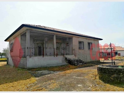 Casa Indipendente in vendita a Cervaro, Via Colli - Cervaro, FR