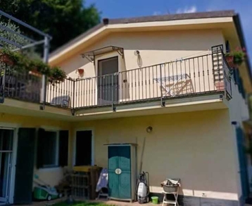 Casa indipendente in Vendita a Rapallo Via Passalacqua