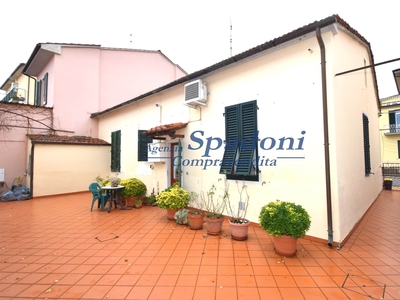 Casa semi indipendente in vendita a Montecatini Terme Pistoia