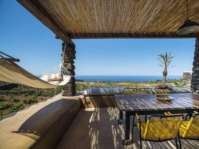Cottage di lusso in vendita Via Scauri Basso, Pantelleria, Sicilia