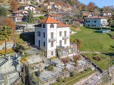 Prestigiosa villa di 543 mq in vendita Dizzasco, Lombardia