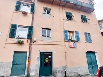 Monolocale in Vendita a Genova, zona Struppa, 29'000€, 35 m²