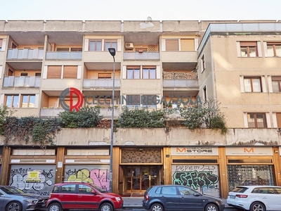 Monolocale in Vendita a Milano, zona Repubblica, 335'000€, 50 m²