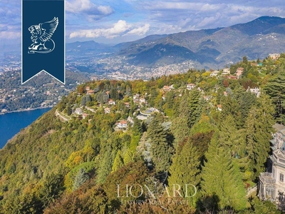 Prestigiosa villa di 1500 mq in vendita Brunate, Italia
