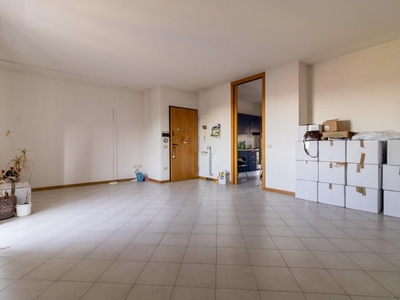 Quadrilocale in Vendita a Siena, 330'000€, 100 m², con Box