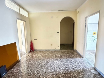 Trilocale in Vendita a Bari, 125'000€, 94 m²